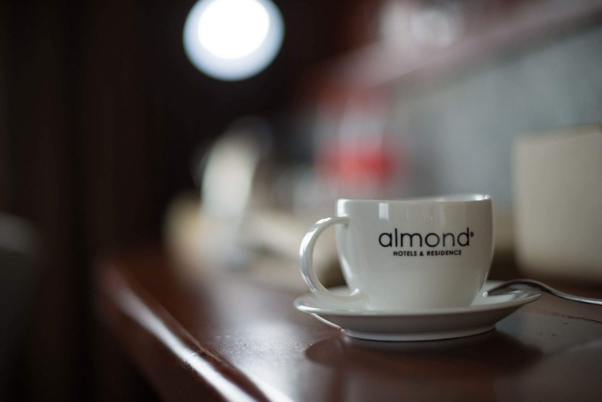 Almond Hotel Bassac River Пном Пен Екстериор снимка